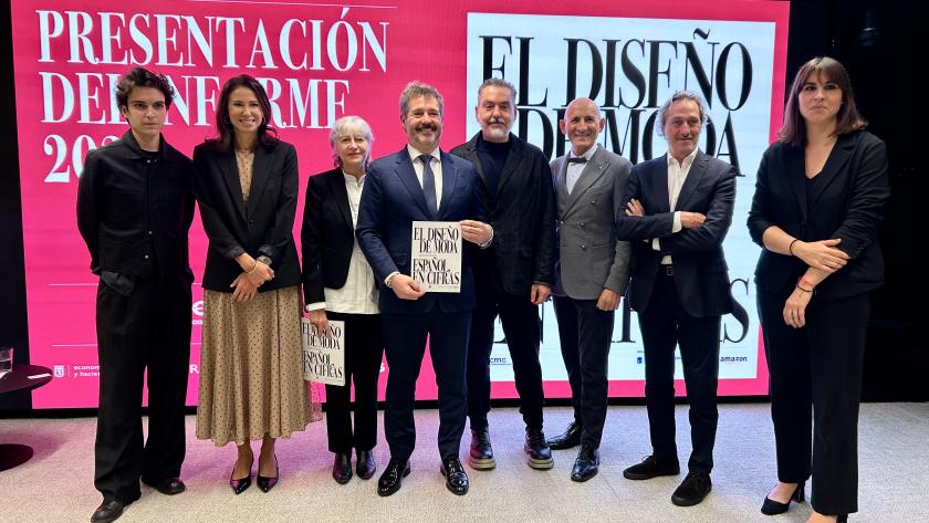 De Paco Serrano participa en la presentación del informe El diseño de moda español en cifras 2025 El consejero Mariano de Paco Serrano en la presentación del informe El diseño de moda español en cifras 2025