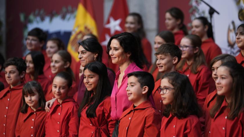 Díaz Ayuso asiste a la inauguración del ciclo de Villancicos en Sol La presidenta Isabel Díaz Ayuso durante la inauguración del ciclo de Villancicos en Sol