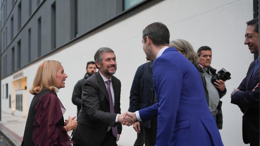 La Comunidad de Madrid participa en la entrega de 39 viviendas asequibles promovidas por el Ayuntamiento de Alcobendas El consejero García Martín