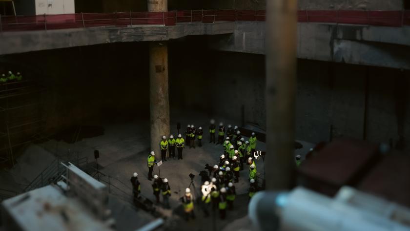 El consejero Jorge Rodrigo durante su visita a las obras de ampliación de la línea 11 de Metro