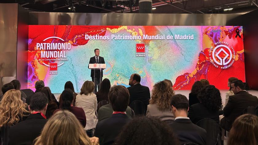 El viceconsejero Luis Martín durante la presentación