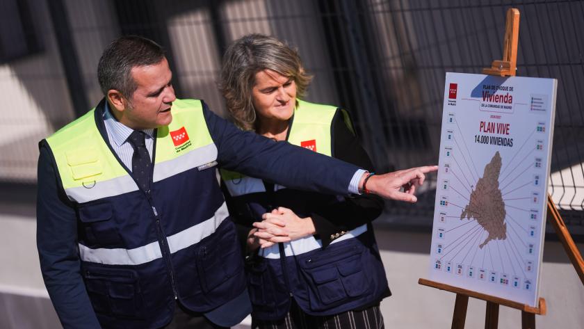 La Comunidad de Madrid finaliza en junio 50 nuevas viviendas del Plan Vive para alquiler asequible en Humanes de Madrid El consejero Rodrigo