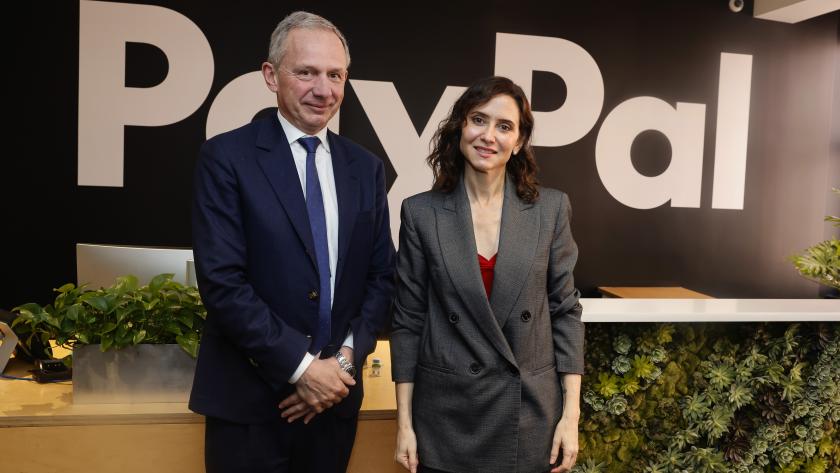 Díaz Ayuso se reúne en Nueva York con el CEO de PayPal para explorar vías de colaboración en tecnología financiera La presidenta Isabel Díaz Ayuso