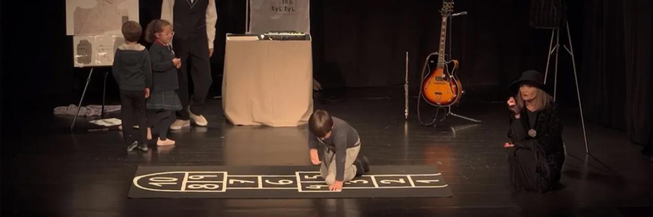 FANTÁSTICA LEONORA - TEATRO TYL TYL