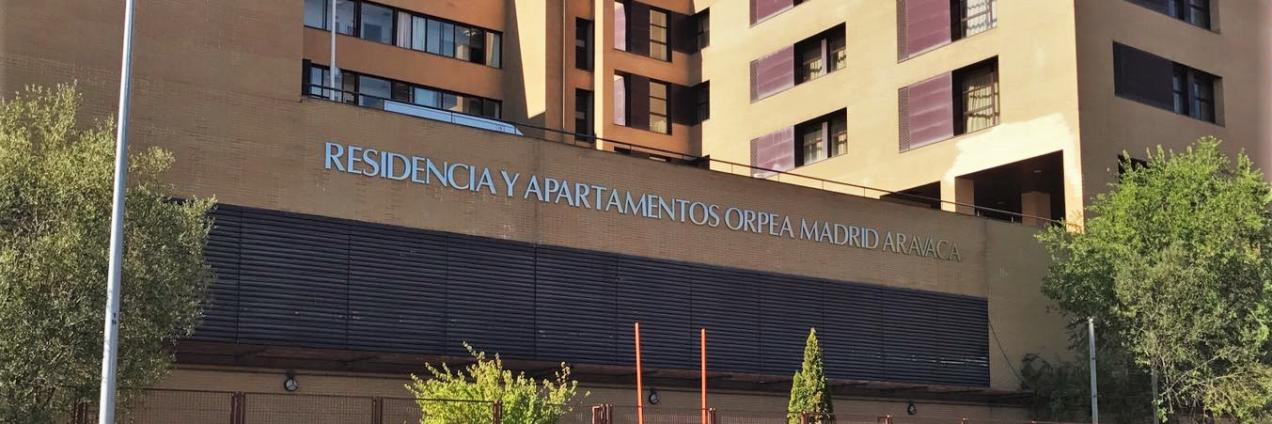 Exterior residencia personas mayores