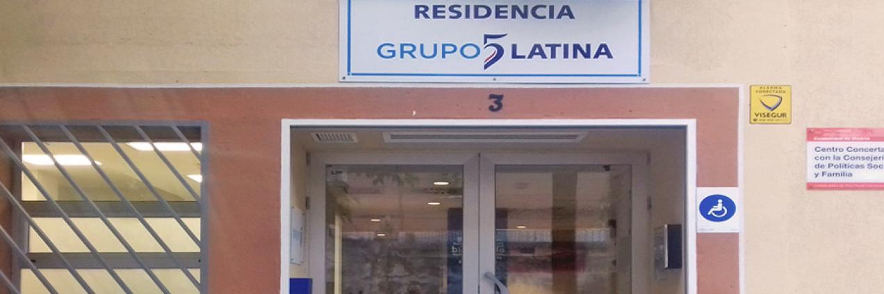 Fachada de la Residencia Latina para personas con enfermedad mental