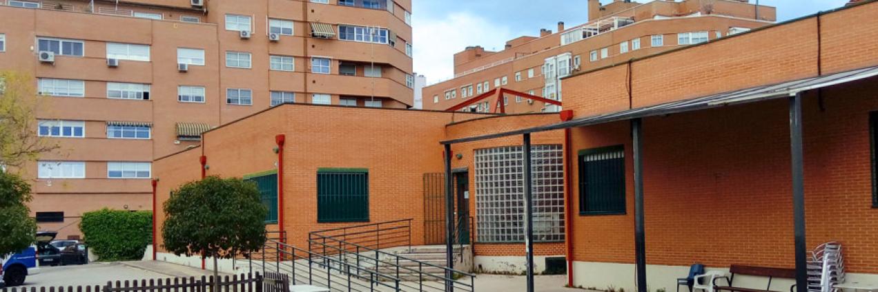 Fachada del Centro de Día CEPRI La Peineta
