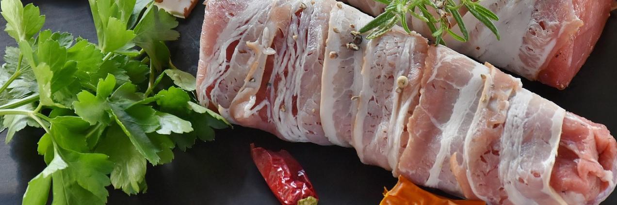 Redondo de cerdo con verduras variadas