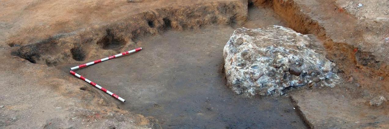 Primera fase de la excavación del pozo tardorromano en Móstoles
