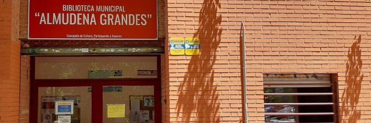 Imagen exterior Biblioteca Almudena Grandes de Alcorcón