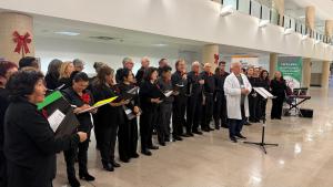 Actuación del Coro Evangélico Unido de Madrid en el Hospital Universitario Infanta Cristina