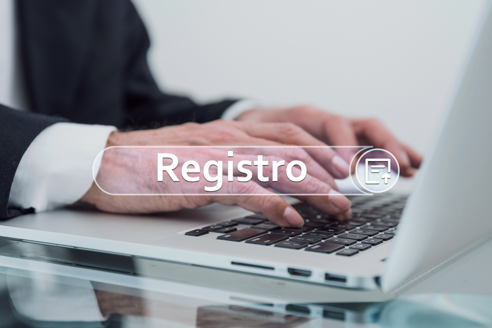 Manos en el teclado
