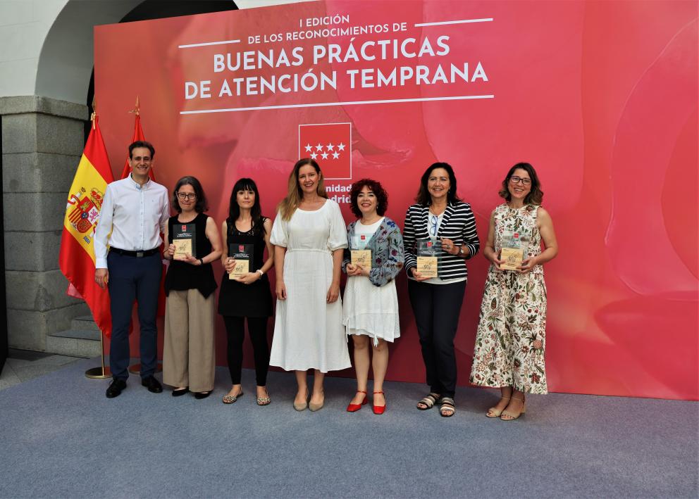 La consejera Dávila en la entrega de los Premios de Buenas Prácticas en Atención Temprana
