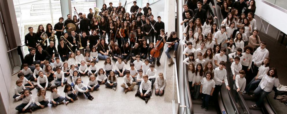 Foto de grupo con los componentes de la JORCAM