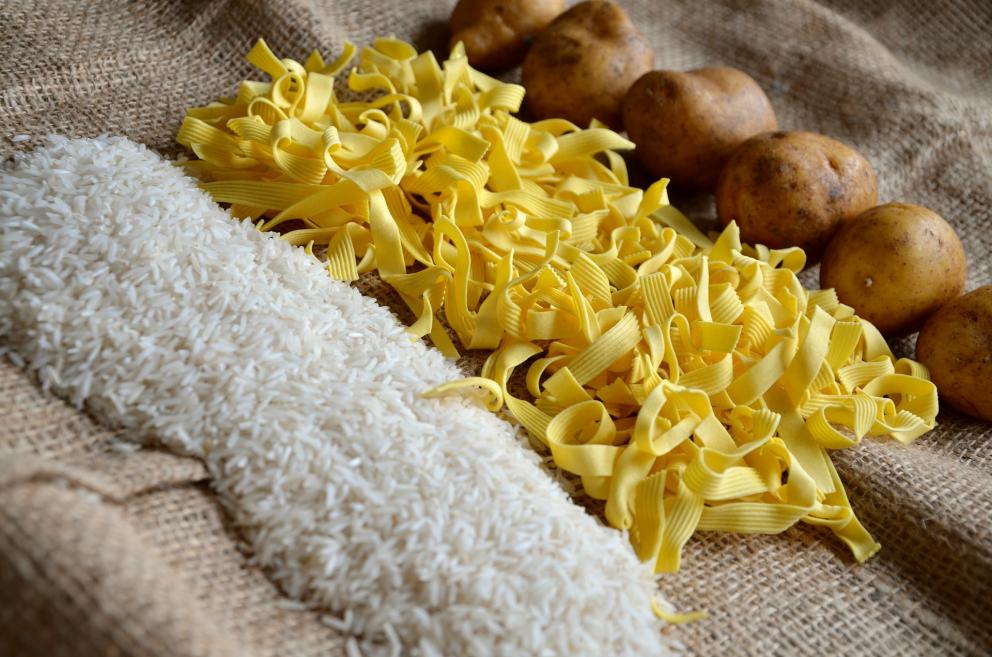 arroz pasta y patatas