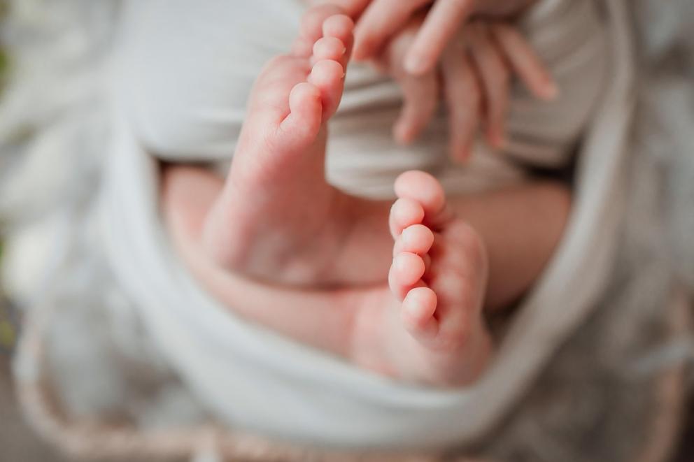 pruebas en manos y pies de bebés manos y pies de recién nacido
