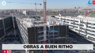 Pantallazo de noticia en Telemadrid con obras del nuevo hospital 12 de octubre en la imagen y el rótulo Obras a buen ritmo
