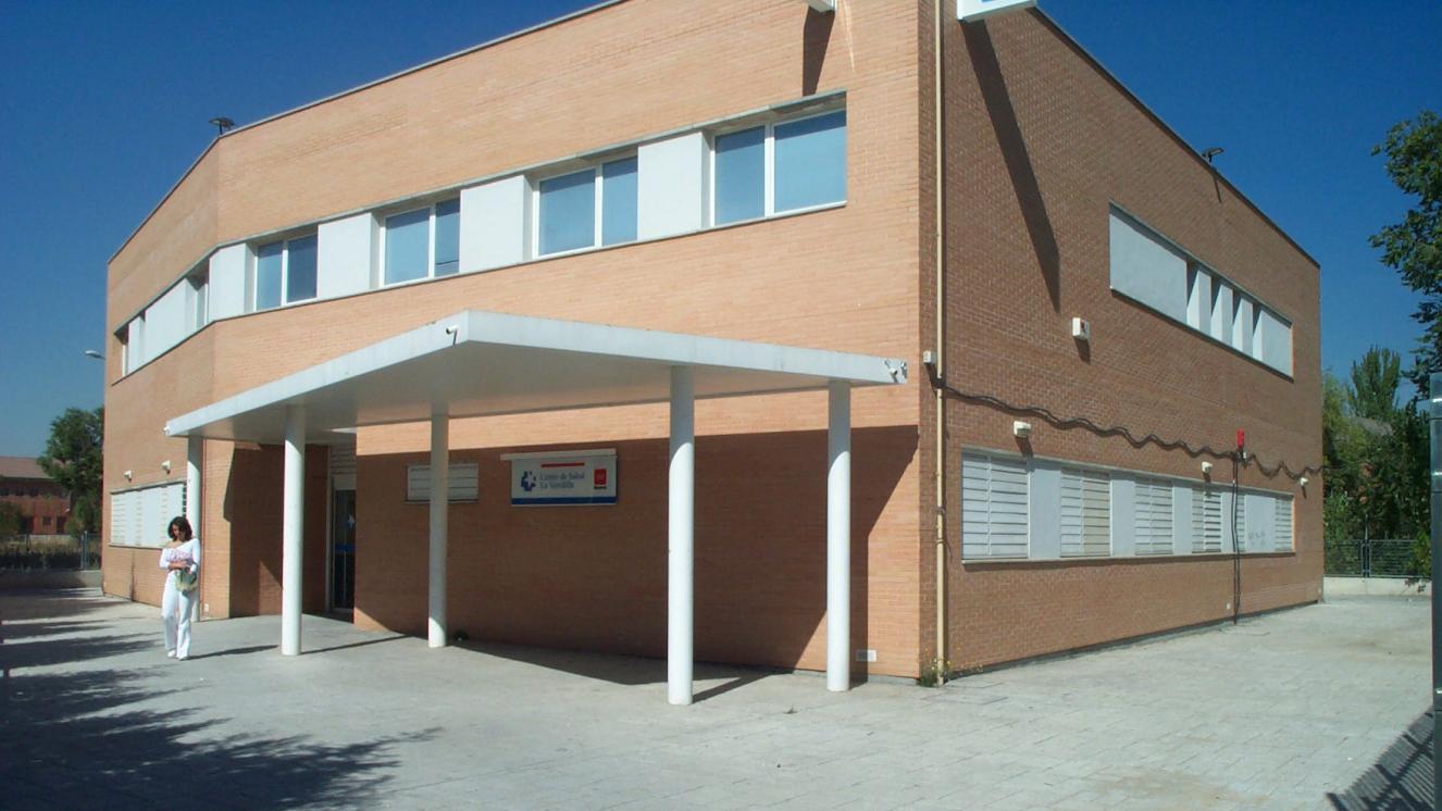 Fachada del CS La Veredilla