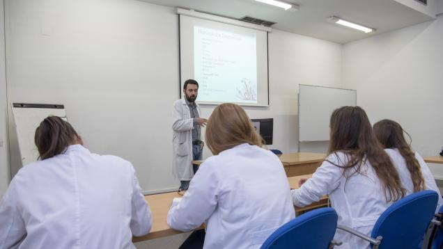 alumnos UE Cirugía Torácica