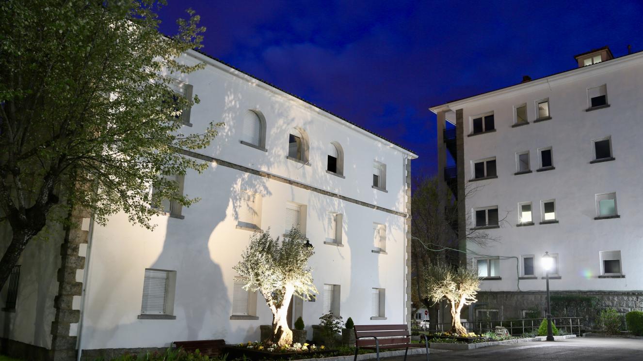 Edificio Administración 02
