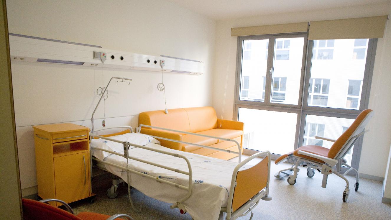 Interior habitación de hospitalización