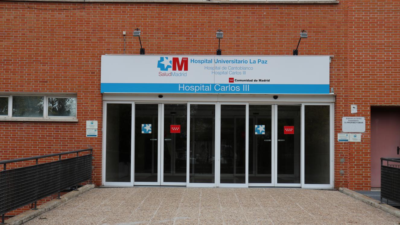 Hospital Carlos III. Fachada 01