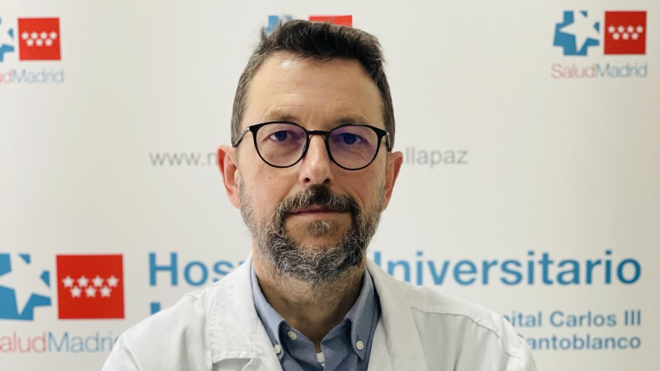 Dr. Julio García. Jefe del Servicio de Microbiología