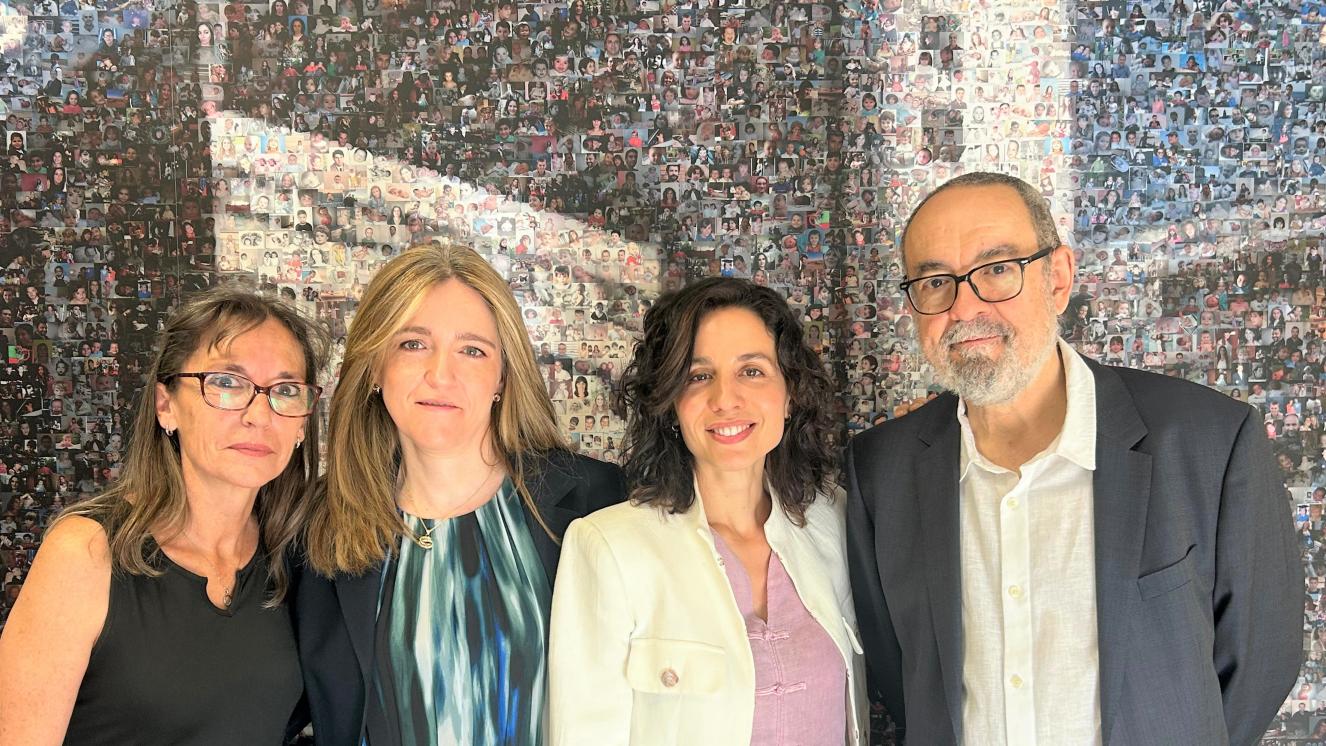 Equipo de Gastroenterología pediátrica - Carmen Llana, Eva Martínez-Ojinaga, Lorena Magallanes y Manuel Molina
