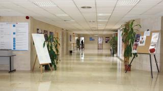 Hospital Carlos III.  Pasillo 01