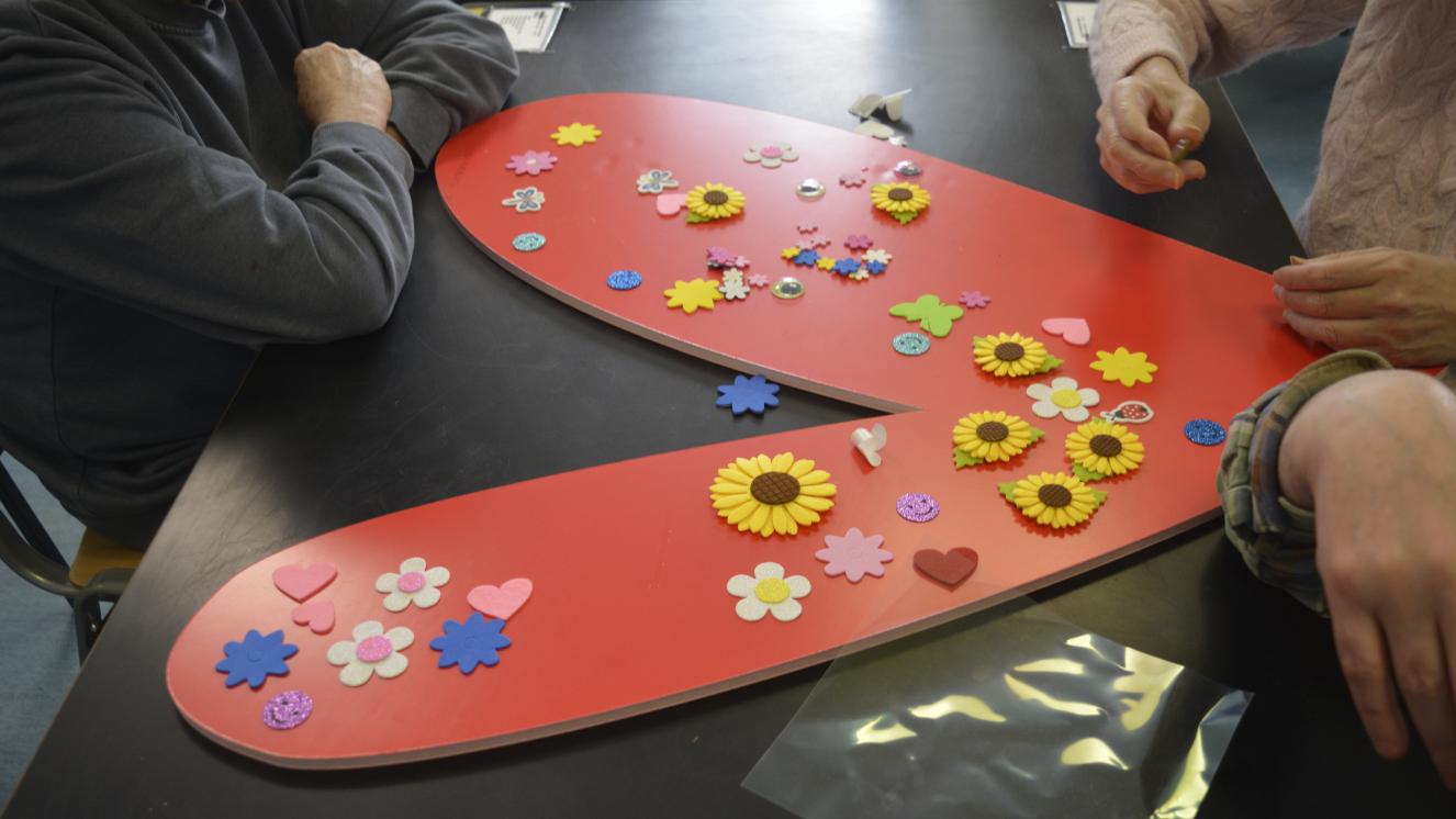El Hospital Rodríguez Lafora celebra la llegada de la primavera con una jornada artística junto a Fundación Mapfre
