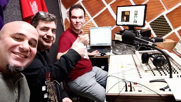 Taller Radio 4
