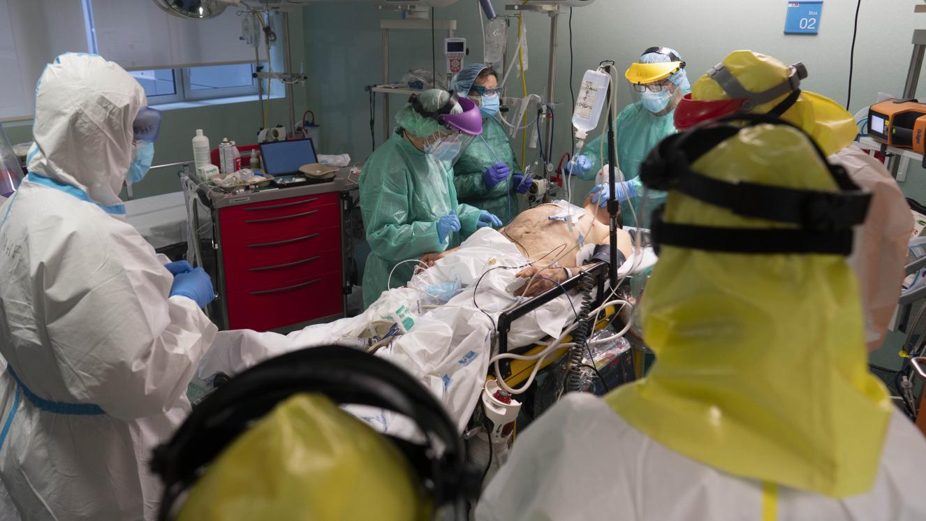 Trasferencia del paciente critico entre profesionales del SUMMA 112 y Hospital