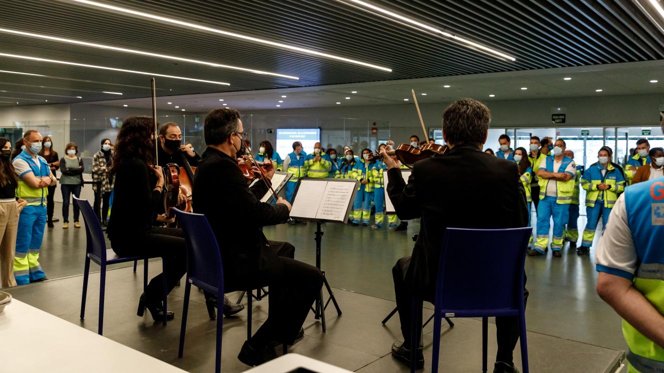 Cuarteto de cuerda de la ORCAM en el concierto celebrado en la sala de vacunación del Wanda Metropolitano