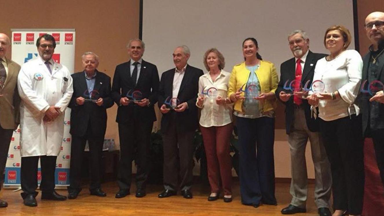 Homenaje a los trabajadores jubilados y autoridades