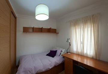 habitación 2, cama individual, zona de estudio, armario empotrado