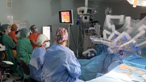 Intervención quirúrgica robotizada de cirugía bariátrica  en el Hospital Universitario de Fuenlabrada 