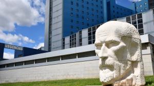 Imagen de fachada del Hospital Universitario Ramón y Cajal
