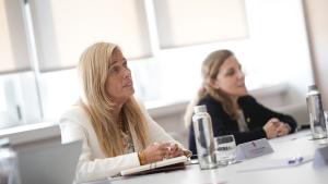 La consejera Rocío Albert en la reunión con el Colegio Oficial de Ingenieros Aeronáuticos de España.jpeg