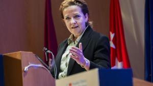 La consejera Fátima Matute durante la entrega de los reconocimientos a hospitales públicos