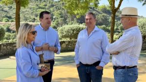El viceconsejero Sánchez en la localidad de Camarmeña y en Valdilecha
