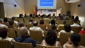 Padres y otros familiares llenaron el salón de actos emocionados
