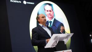 El consejero López-Valverde en la gala de los III Q5 Awards