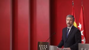 El portavos del Gobierno regional en rueda de prensa