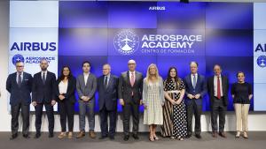 La consejera Albert en la presentación de la Aerospace Academy de Airbus