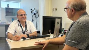 El Hospital público Infanta Leonor promueve un nuevo encuentro entre pacientes hematológicos, cuidadores y profesionales sanitarios