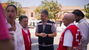 El consejero García Martín ha supervisado hoy dos Puntos de Ayuda tras el Incendio (PATI) en San Martín de Valdeiglesias y en Villa del Prado