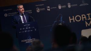 La Comunidad de Madrid destaca el papel estratégico de los municipios del oeste de la región como uno de sus principales motores económicos El consejero Rodrigo en el encuentro Horizonte Madrid Oeste