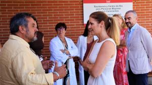 La consejera Dávila en los centros de Cenicientos y Rozas de Puerto Real en la Sierra Oeste