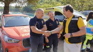 El director de la Agencia de Seguridad y Emergencias Madrid 112 supervisando el operativo en Buitrago del Lozoya