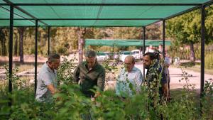 El consejero Novillo en el vivero del IMIDRA